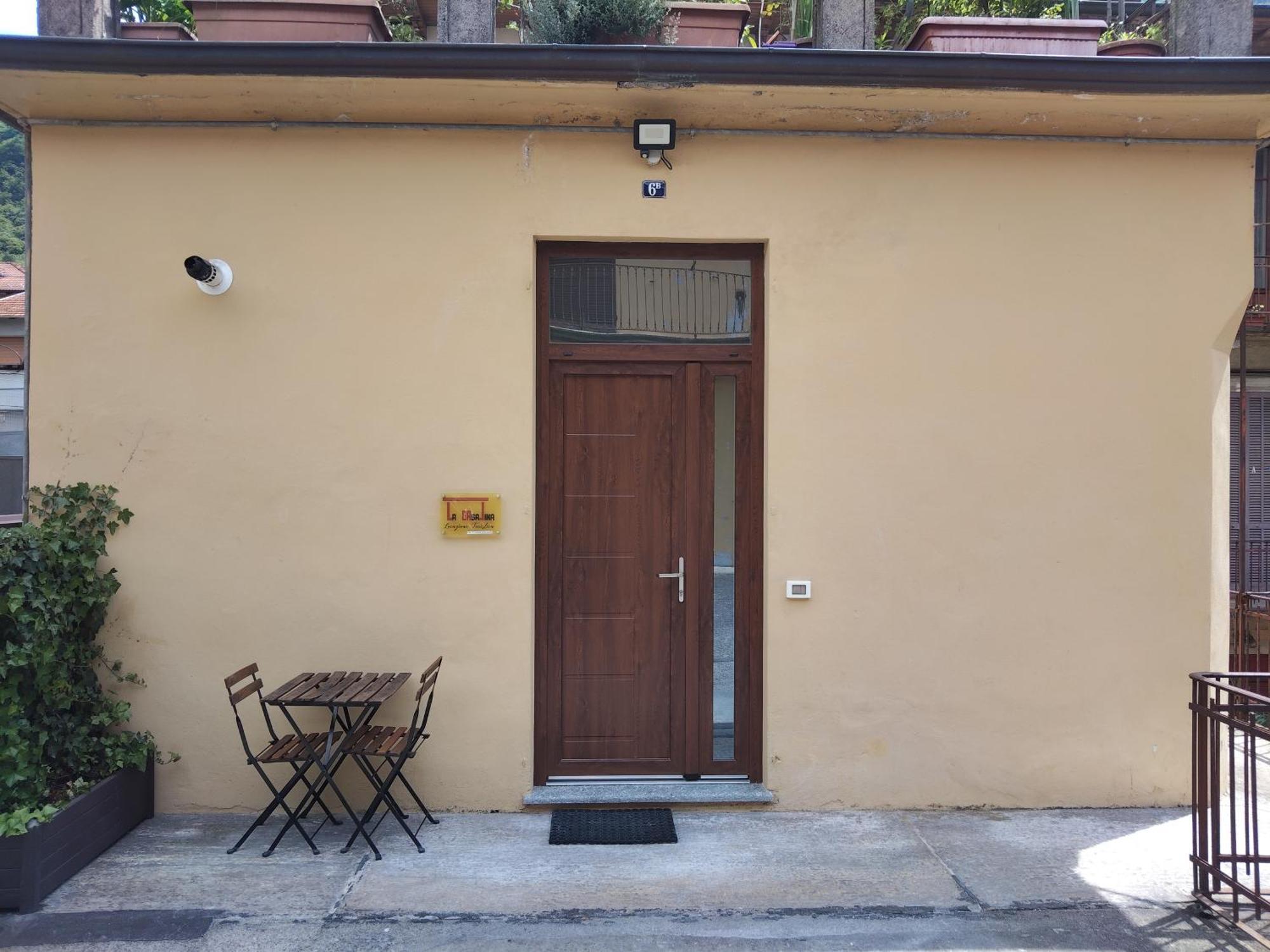 La Casalina Apartment โอเมญา ภายนอก รูปภาพ